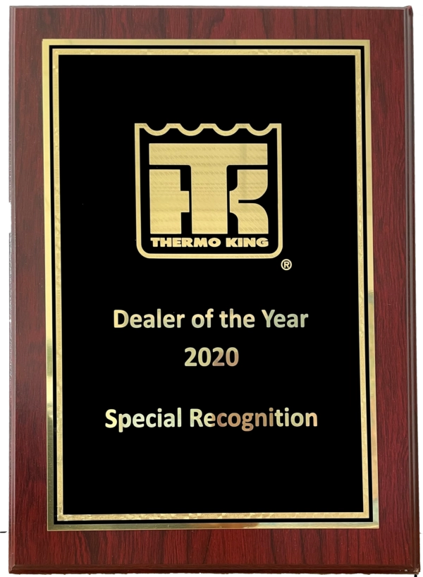 Nagroda od  Thermo King z dużym logiem tej firmy oraz napisem Dealer of the gear 2000